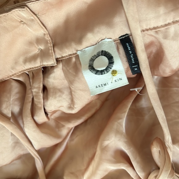 Blouse anthropology - Picture 3 of 3